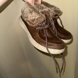 Skechers Women's BOBS Skipper - Hang Glider chukka boots size 6